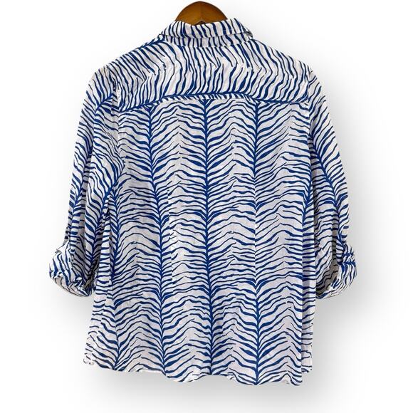 Chico's Womens Top Size 1 M/8 Blue White Zebra Print Roll Tab Sleeve 100% Cotton - Picture 5 of 8